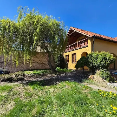 Villa Rozmital *